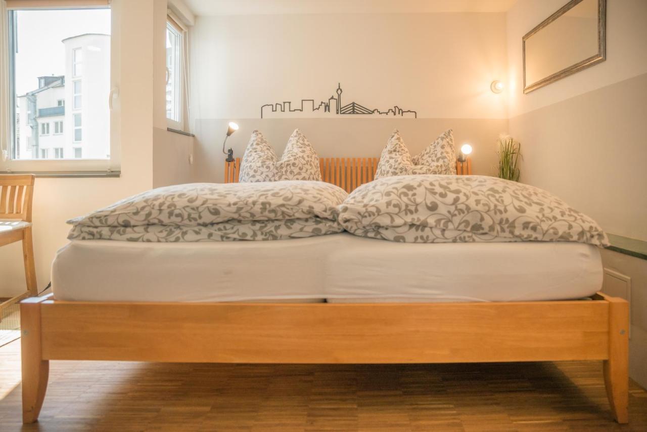 Altstadt Apartment Centralissimo Dusseldorf Ngoại thất bức ảnh