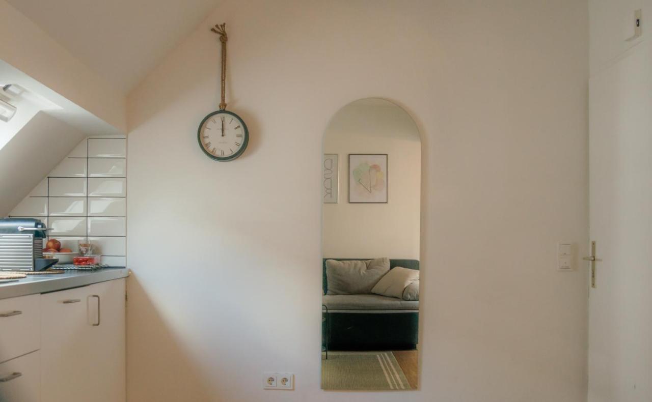 Altstadt Apartment Centralissimo Dusseldorf Ngoại thất bức ảnh